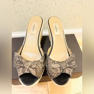 Valentino espadrilles size 39, excellent condition